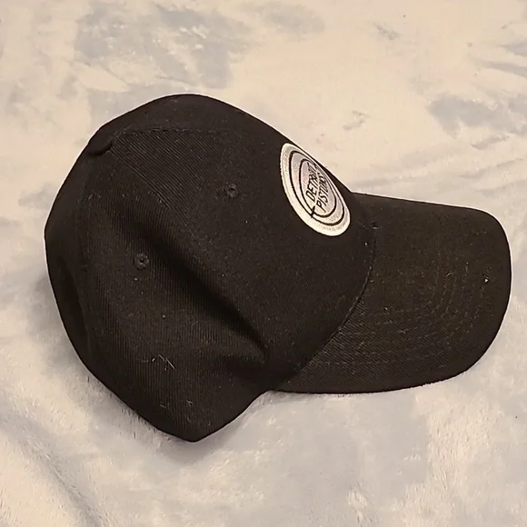 Detroit Pistons black hat - Picture 3 of 9